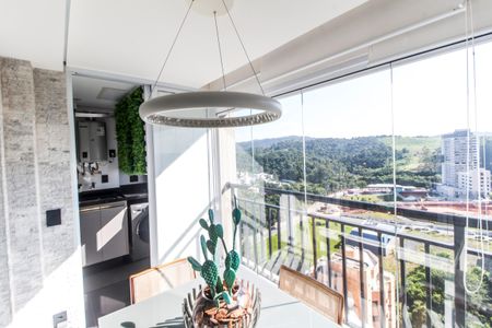 Varanda gourmet de apartamento à venda com 1 quarto, 42m² em Empresarial 18 do Forte, Barueri