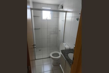 Banheiro de apartamento para alugar com 2 quartos, 56m² em Ipiranga, Goiânia