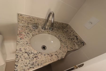 Apartamento para alugar com 62m², 2 quartos e 1 vagaBanheiro Social - Pia