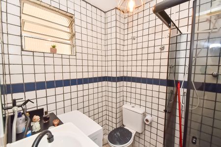 Banheiro de apartamento para alugar com 1 quarto, 35m² em Liberdade, São Paulo