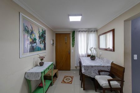 Sala de apartamento à venda com 2 quartos, 58m² em Itaquera, São Paulo