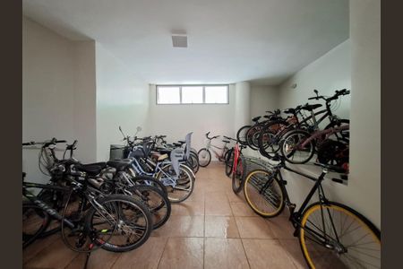 Apartamento à venda com 65m², 2 quartos e sem vagaÁrea comum- Bicicletário 