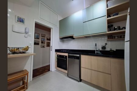 Apartamento à venda com 65m², 2 quartos e sem vagaCozinha 