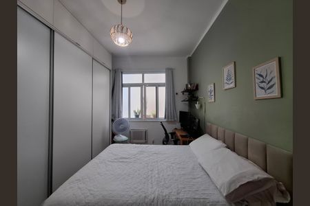 Apartamento à venda com 65m², 2 quartos e sem vagaSuíte 