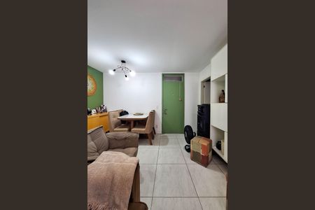 Sala de apartamento à venda com 2 quartos, 70m² em Vital Brazil, Niterói
