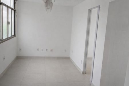 Quarto de kitnet/studio para alugar com 1 quarto, 35m² em Chacrinha, Nova Iguaçu