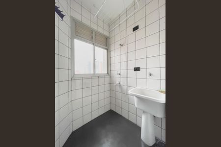 Apartamento para alugar com 50m², 2 quartos e 1 vaga Apartamento para alugar com 50m², 2 quartos e 1 vagaCozinha e Área de Serviço