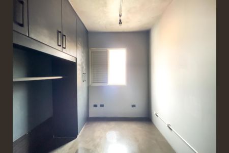 Quarto 1 de apartamento para alugar com 2 quartos, 50m² em Centro, Osasco