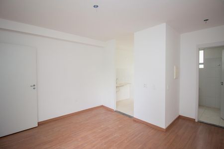 Sala de apartamento para alugar com 2 quartos, 43m² em Tijuca, Contagem