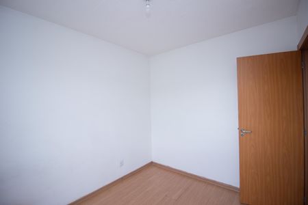 Quarto 2 de apartamento para alugar com 2 quartos, 45m² em Chacaras Reunidas Santa Terezinha, Contagem