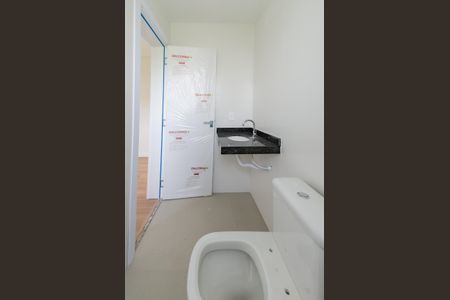 Apartamento à venda com 64m², 2 quartos e 2 vagasBanheiro suíte