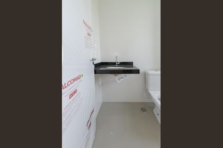 Apartamento à venda com 64m², 2 quartos e 2 vagasBanheiro suíte