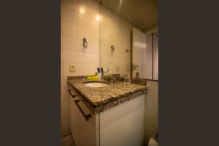 Apartamento à venda com 118m², 3 quartos e 2 vagasBanheiro Suíte 1