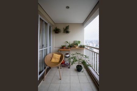 Apartamento à venda com 118m², 3 quartos e 2 vagasVaranda