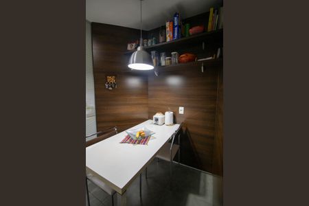 Apartamento à venda com 118m², 3 quartos e 2 vagasCozinha 