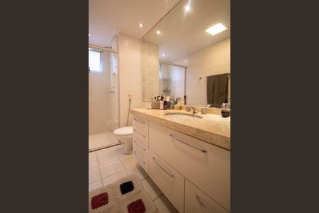 Apartamento à venda com 118m², 3 quartos e 2 vagasBanheiro da Suíte 3