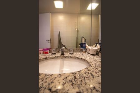 Apartamento à venda com 118m², 3 quartos e 2 vagasBanheiro da Suíte 2