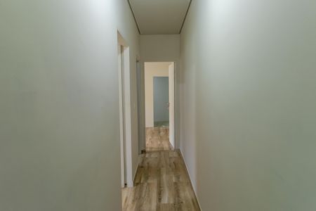 Casa de condomínio para alugar com 125m², 2 quartos e 2 vagasCorredor