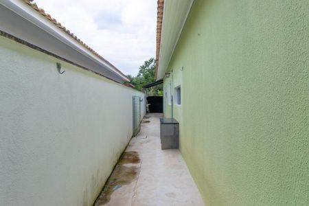Casa de condomínio para alugar com 125m², 2 quartos e 2 vagasCorredor Lateral