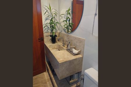 Casa à venda com 2 quartos, 144m² em Cachoeirinha, Belo Horizonte