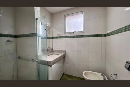 Apartamento à venda com 82m², 3 quartos e 1 vagaBanheiro Social