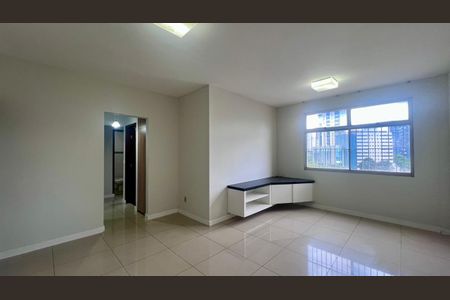 sala  de apartamento à venda com 3 quartos, 82m² em Santa Efigênia, Belo Horizonte