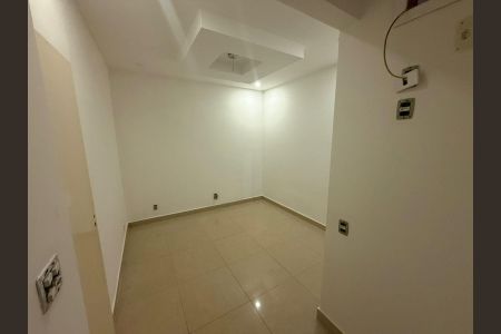 Sala de casa para alugar com 2 quartos, 80m² em Taquara, Rio de Janeiro