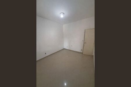 Quarto de casa para alugar com 2 quartos, 80m² em Taquara, Rio de Janeiro