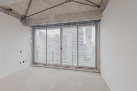 Apartamento à venda com 314m², 4 quartos e 4 vagas Apartamento à venda com 314m², 4 quartos e 4 vagasSuíte 3