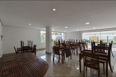 Apartamento à venda com 321m², 3 quartos e 4 vagasÁrea comum - Salão de festas