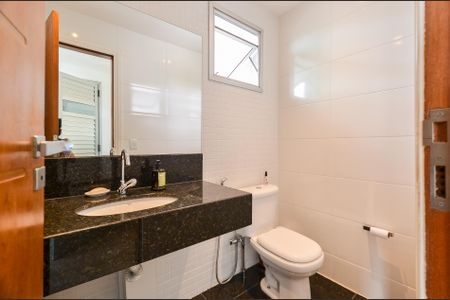 Apartamento à venda com 321m², 3 quartos e 4 vagasBanheiro Cobertura