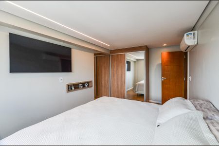 Apartamento à venda com 321m², 3 quartos e 4 vagasSuíte 2