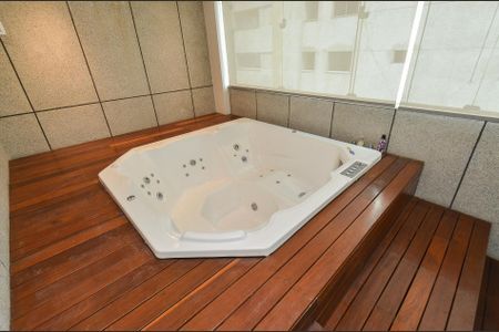 Apartamento à venda com 321m², 3 quartos e 4 vagasÁrea da Cobertura