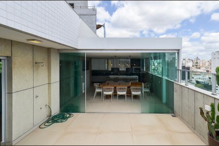 Apartamento à venda com 321m², 3 quartos e 4 vagasÁrea da Cobertura