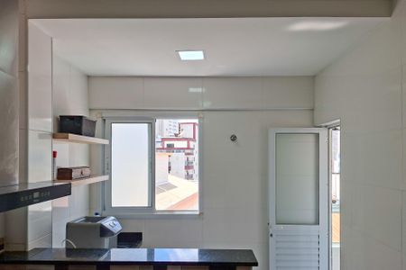 Apartamento para alugar com 81m², 2 quartos e 1 vagaÁrea de Serviço