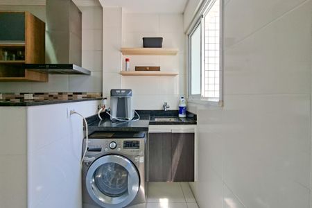 Apartamento para alugar com 81m², 2 quartos e 1 vagaÁrea de Serviço