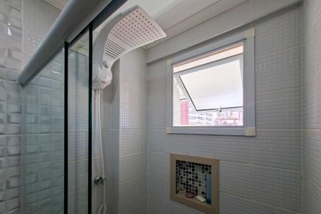 Apartamento para alugar com 81m², 2 quartos e 1 vagaBanheiro 