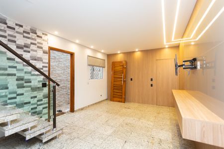 Sala de casa para alugar com 4 quartos, 196m² em Vila Popular, São Paulo