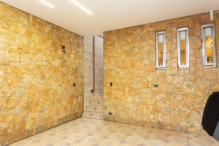 Garagem  de casa à venda com 4 quartos, 196m² em Vila Popular, São Paulo