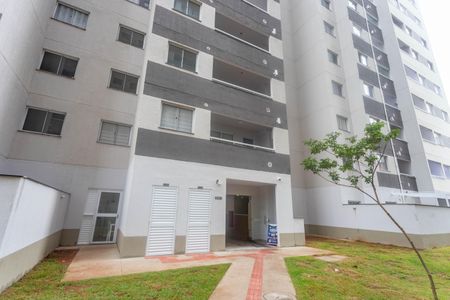 Apartamento à venda com 41m², 2 quartos e 1 vaga Apartamento à venda com 41m², 2 quartos e 1 vagaFachada do bloco