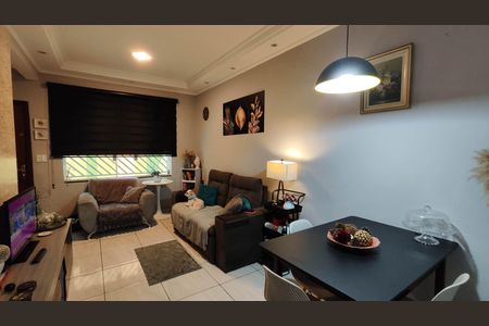 Sala de casa de condomínio à venda com 2 quartos, 62m² em Vila Progresso (zona Leste), São Paulo