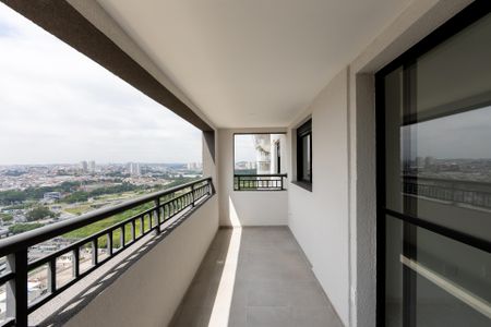 Apartamento à venda com 83m², 3 quartos e 2 vagasVaranda