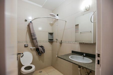 Casa de condomínio para alugar com 80m², 2 quartos e 1 vaga Casa de condomínio para alugar com 80m², 2 quartos e 1 vagaBanheiro Social