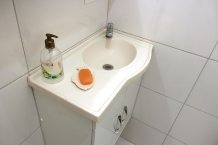 Apartamento para alugar com 47m², 2 quartos e sem vagaBanheiro 