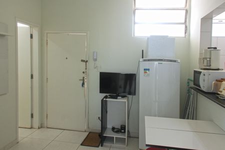 Sala de apartamento para alugar com 2 quartos, 47m² em José Menino, Santos