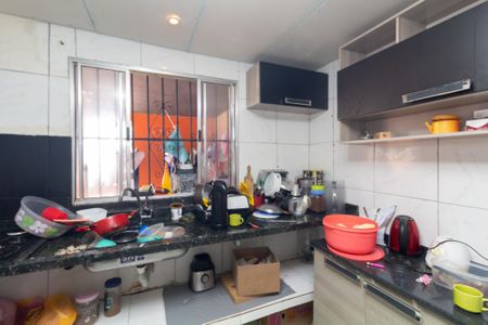 Casa para alugar com 60m², 2 quartos e 1 vagaCozinha