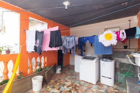 Casa para alugar com 60m², 2 quartos e 1 vagaÁrea de Serviço