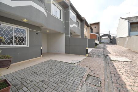 Casa de condomínio para alugar com 110m², 3 quartos e 2 vagasFachada