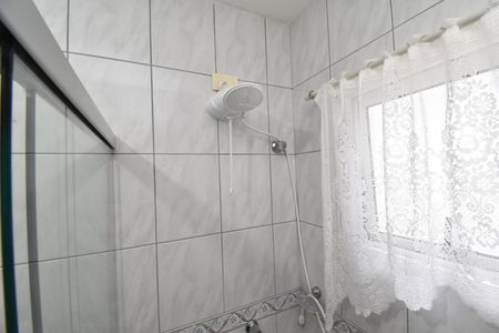 Casa de condomínio para alugar com 110m², 3 quartos e 2 vagasBanheiro 2