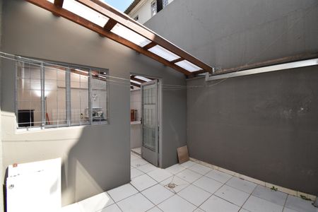 Casa de condomínio para alugar com 110m², 3 quartos e 2 vagasVaranda